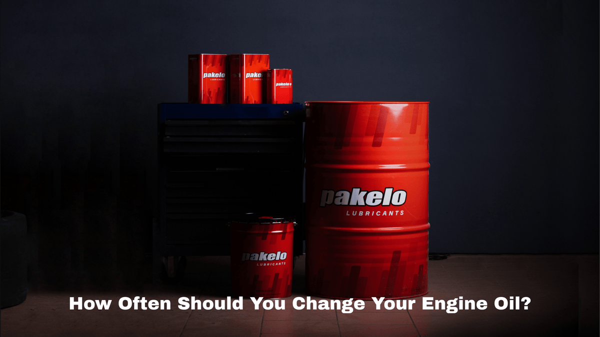 How Often Should You Change Your Engine Oil? - Pakelo India Since 1930